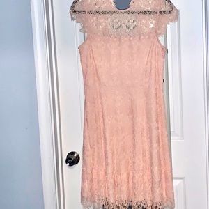 Lace with back cut out 🌸